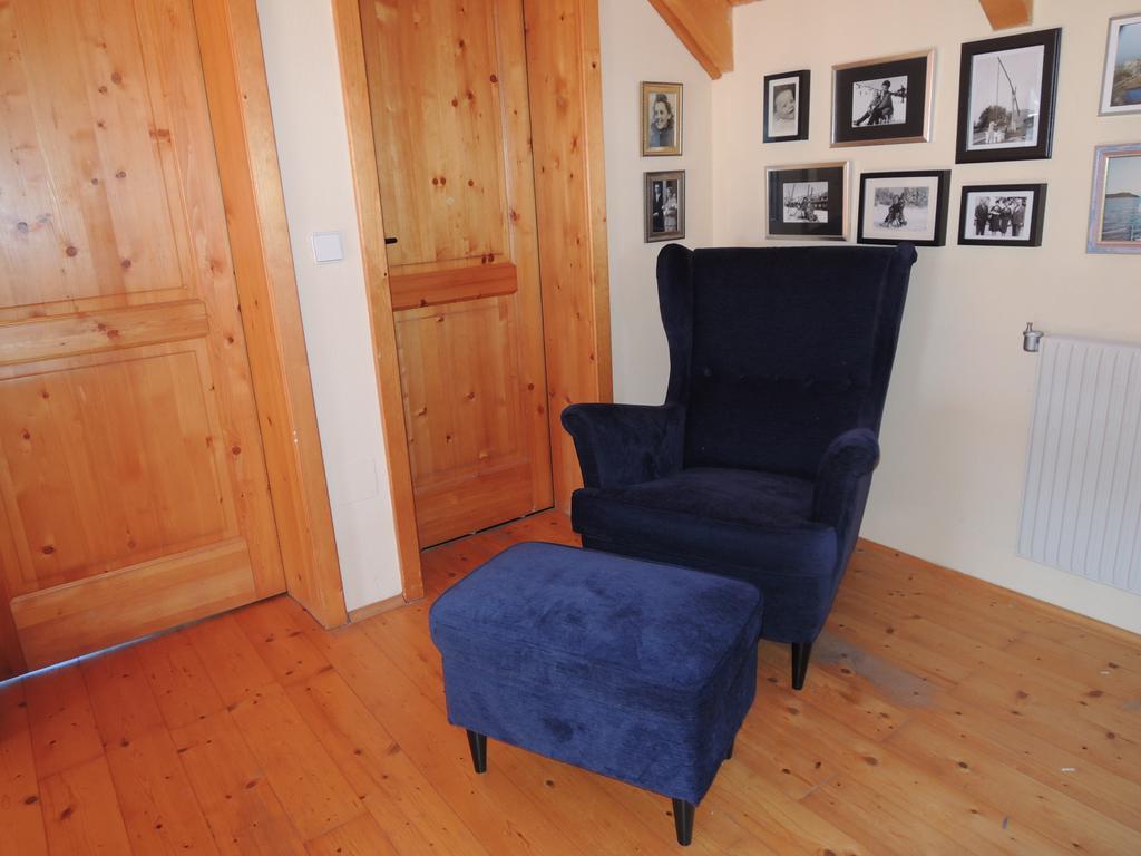 Haus Jana Villa Hermagor-Pressegger See Room photo
